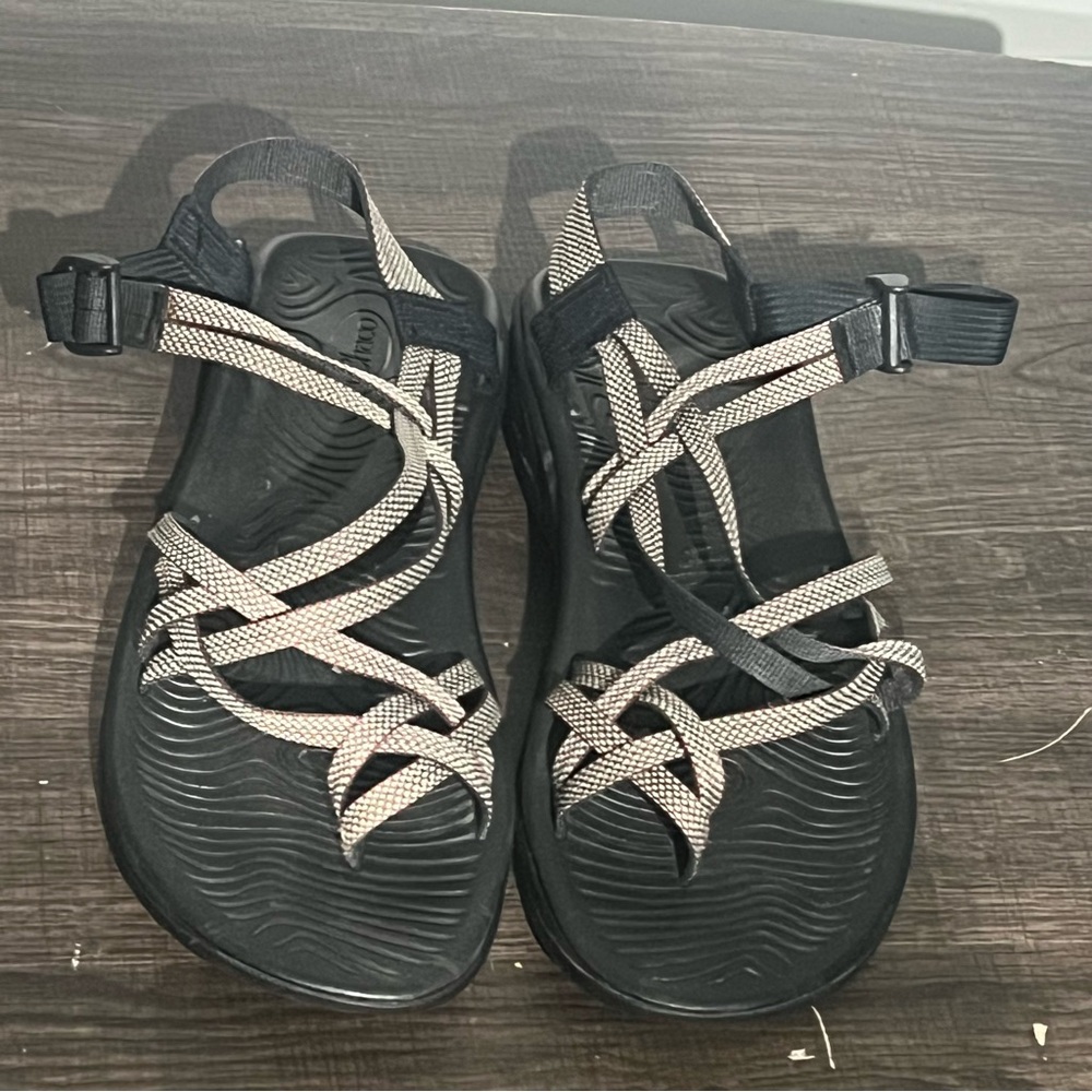 Chaco Z Volv X2 Black Sandals with Red/White Woven Straps Size 11